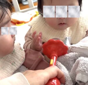 神おもちゃのラトル